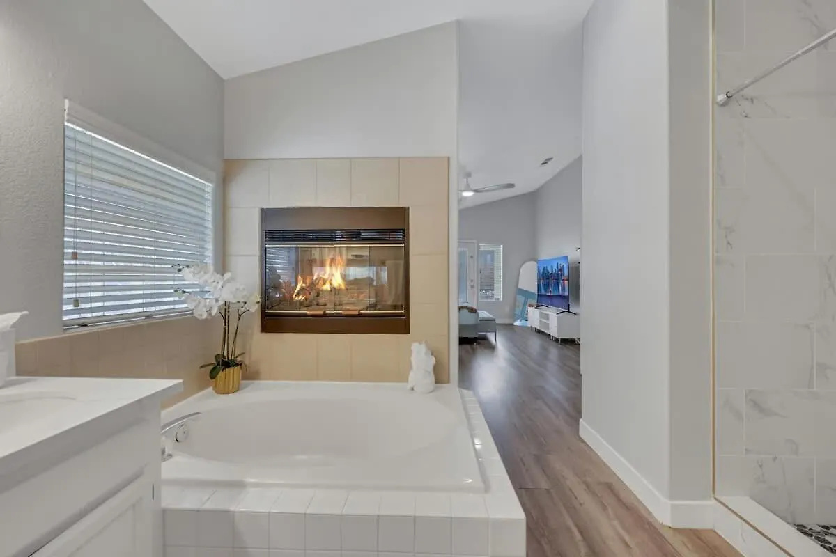 Newly Remodel 4Br With Gameroom And Free Heated Spa Great For Family Las Vegas