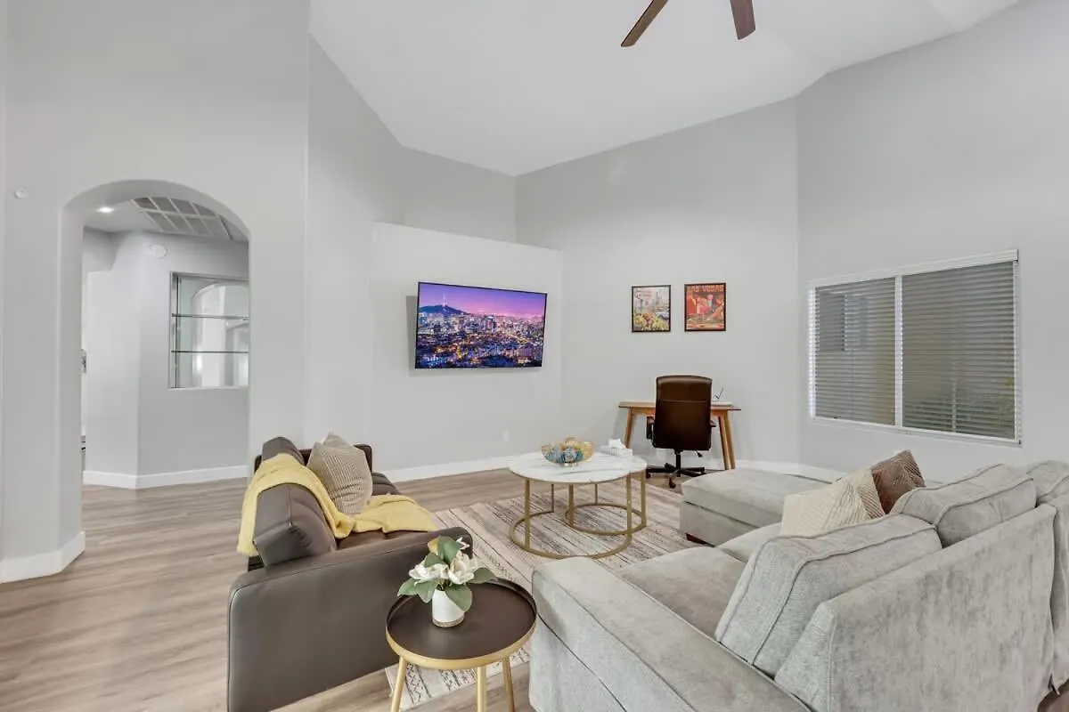Newly Remodel 4Br With Gameroom And Free Heated Spa Great For Family Las Vegas États-Unis